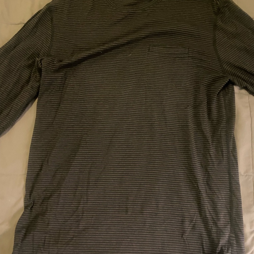 Lululemon Men's Striped Long Sleeve Shirt - Dark Gray